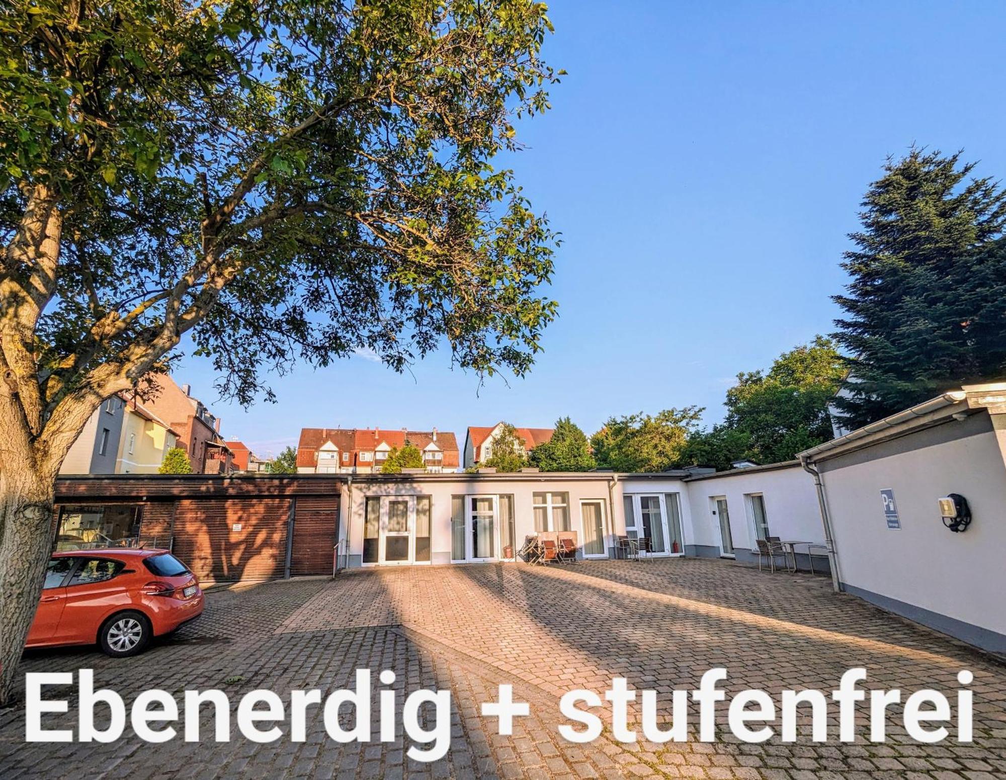 Fewo Urban Gotha-Apartment Ekhof- Am Schlosspark- Parken An Der Der Tuer- Barrierefrei, 900 Meter Zum Bahnhof - Wallbox Exterior photo